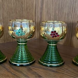 Elegant vintage Gold and Green shot glasses